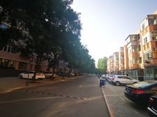 百兴小区低楼层三居大客厅空户可陪读看房方便