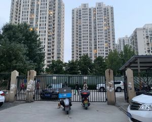 朝阳雅筑3室1厅南北