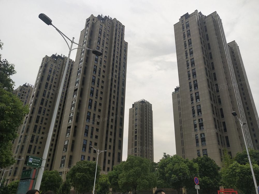 小区相关图