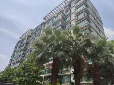 低密度,中间位置,大花园,钥匙房,产权清晰,车位足