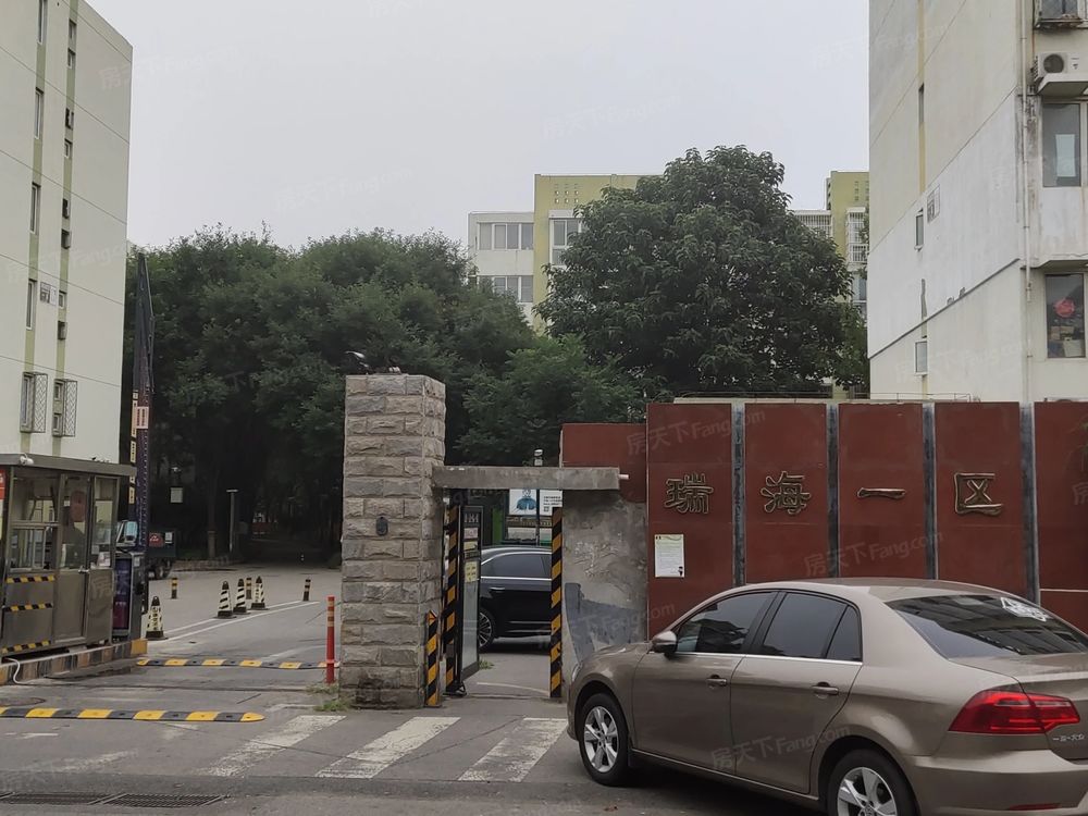 小区相关图