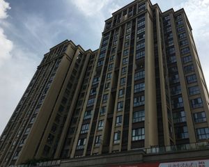 保利梧桐语2室1厅西北
