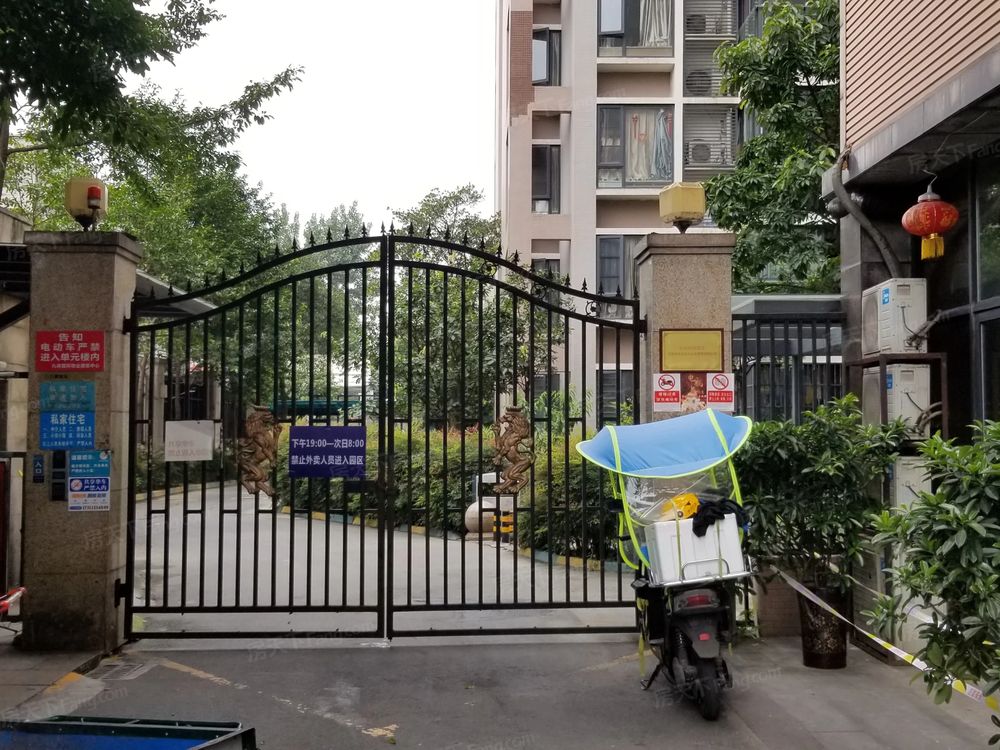 小区相关图