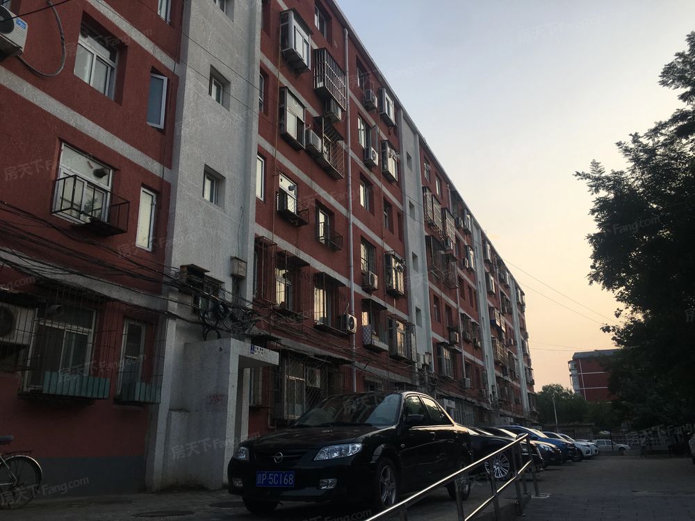 小区相关图