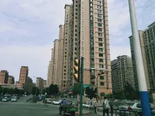 舜奥华府南区 4室1厅 南 北