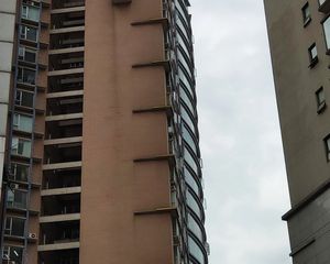 世代锦江商务楼 1室0厅 东南