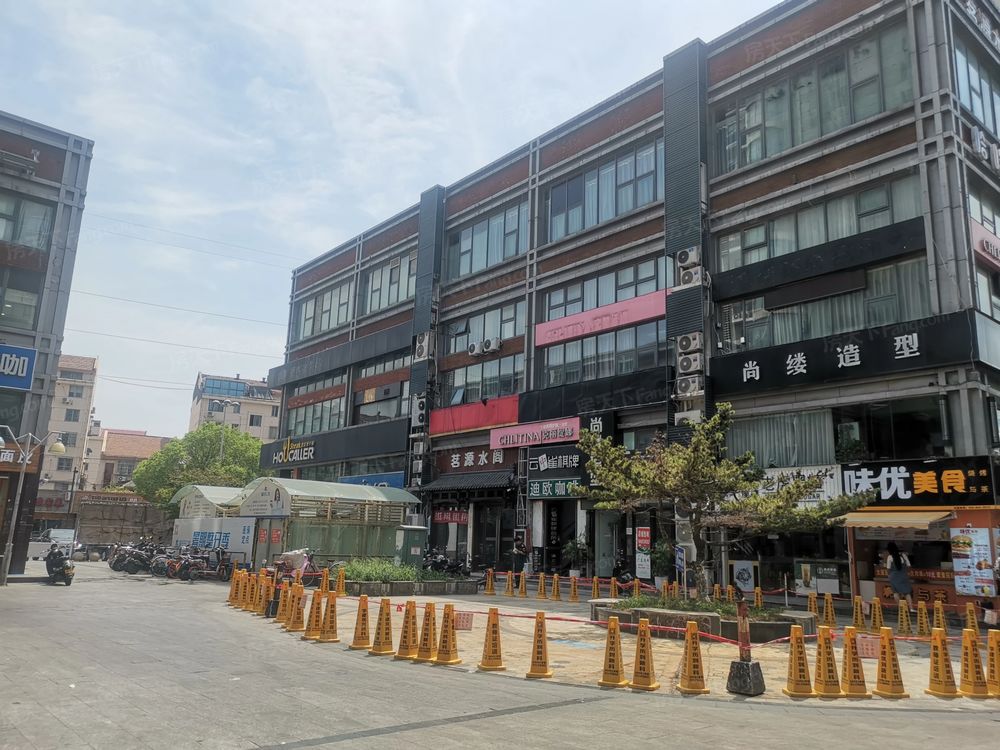 小区相关图