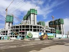 马滩地铁口,小区环境优美,商圈配套成熟