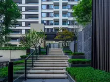 照母山 北大资源兰庭序二房700万