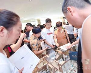 清水湾电梯房好楼层边间套交通方便