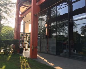 师大博文20年保利次新小区.三层花园洋房