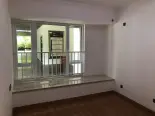 A1户型主卧飘窗