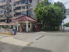 精装,无抵押现场实勘,必看好房,带阁楼