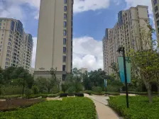 正对露天泳池,仁恒小区C位,老业主诚意出售