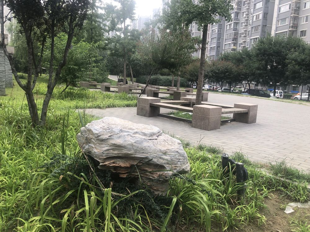 小区相关图
