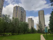 新挂牌、屋况好的3房、南临河景观、南北通、带车位