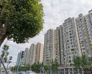 下一站都市3室2厅东南