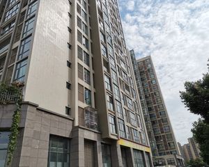 下一站都市1室1厅东南