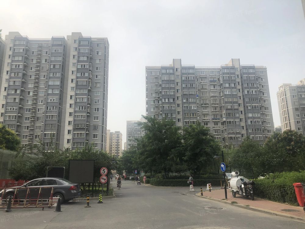 小区相关图