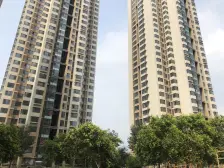 车位充足 随时看房 急售 刚需一室