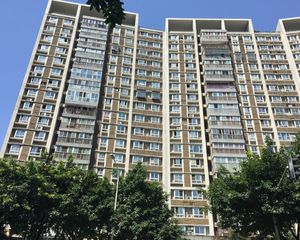 水韵天府3室1厅东