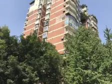 黄泥磅 佳华世纪新城D区七房320万