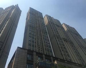 世茂玉锦湾二期 3室2厅 东南