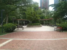 全新未住朝南两房,诚心出售看房方便