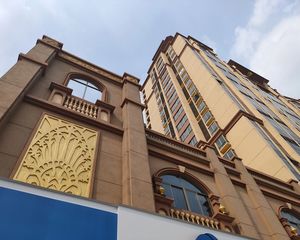 70年产权住宅,中高楼层,通风采光好,安静舒适
