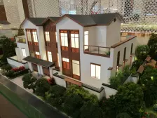 绿地雪莱小镇 5室1厅 南 北