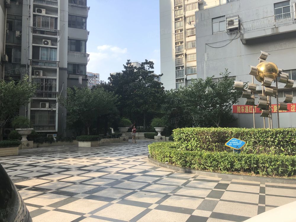 小区相关图