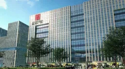 ��Զ���ǹ㳡