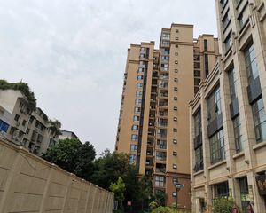 武海西城锦绣2室2厅东南