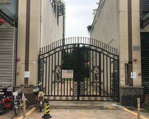 康怡花园四期南北对流大三房南向看园带入户花园