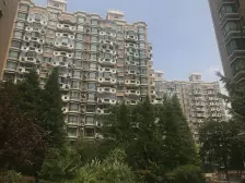 户型正气,出行方便,满五,房东诚意卖