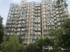 西班牙急售电梯两房业主急急出价就谈