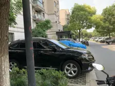 大虹桥 双地铁13号线14号交通,满五年 南北通 位置好