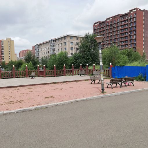  ������8��1��1��1���ϳ���900.00Ԫ/�³��� 