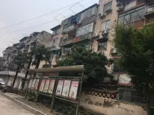 小户型总价低,近地铁,楼层低老少皆宜!!!