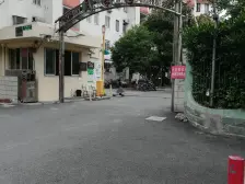 近地铁,产权清晰,无抵押,随时看房 急售房源