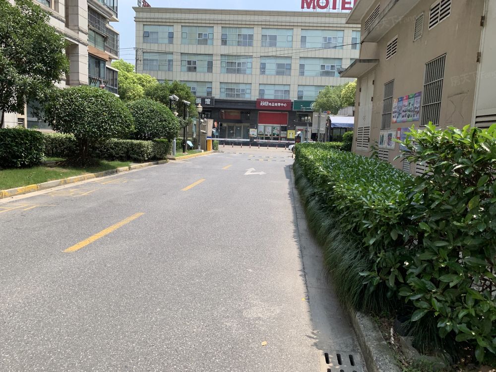 小区相关图