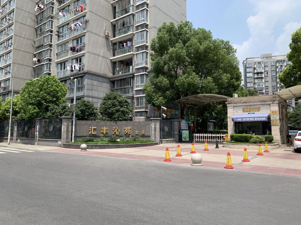 小区相关图