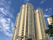 悦龙山 2室1厅 西南