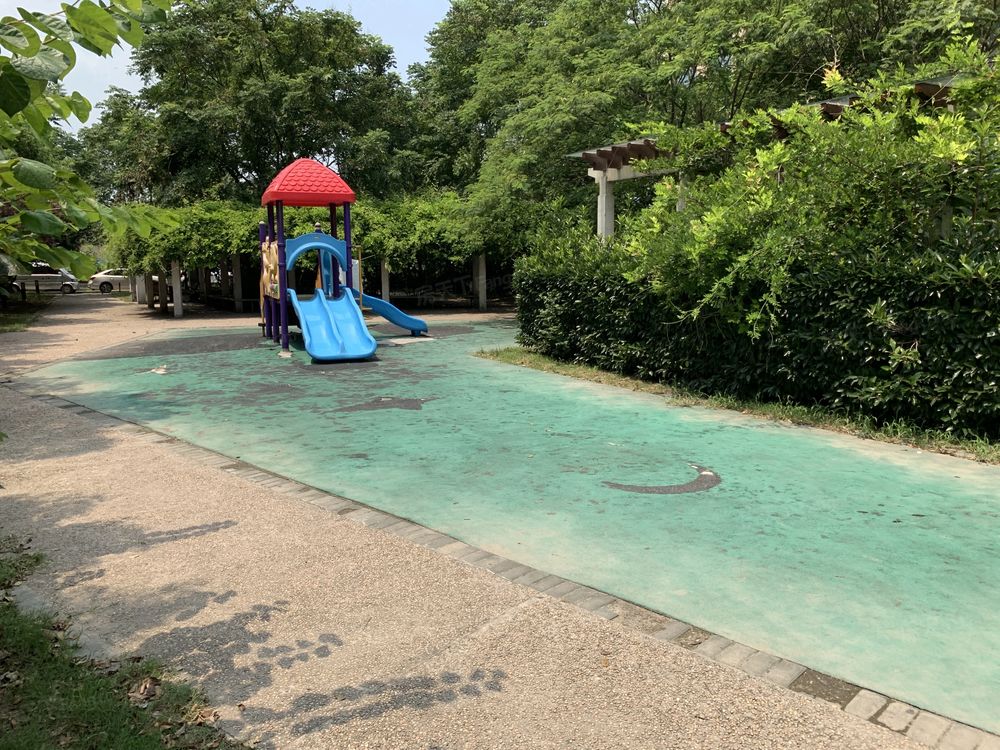 小区相关图
