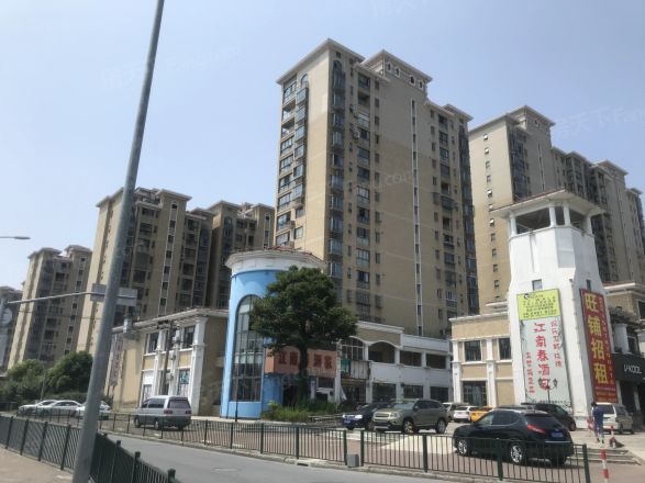 人生港湾南欧城实景图