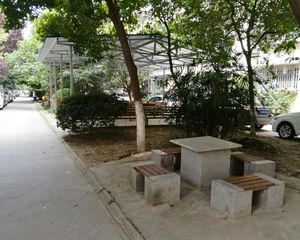 香江花园2室2厅北