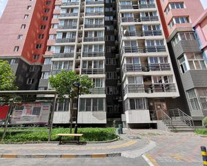 民岳家园3室2厅东南