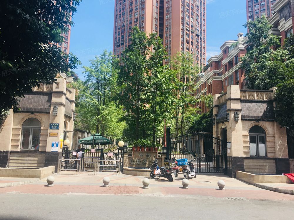 小区相关图
