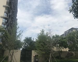蓝光雍锦园5室2厅南