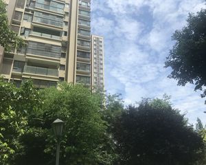 金沙柏林郡2室2厅东南